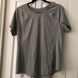 Gray old navy active semi fitted workout shirt